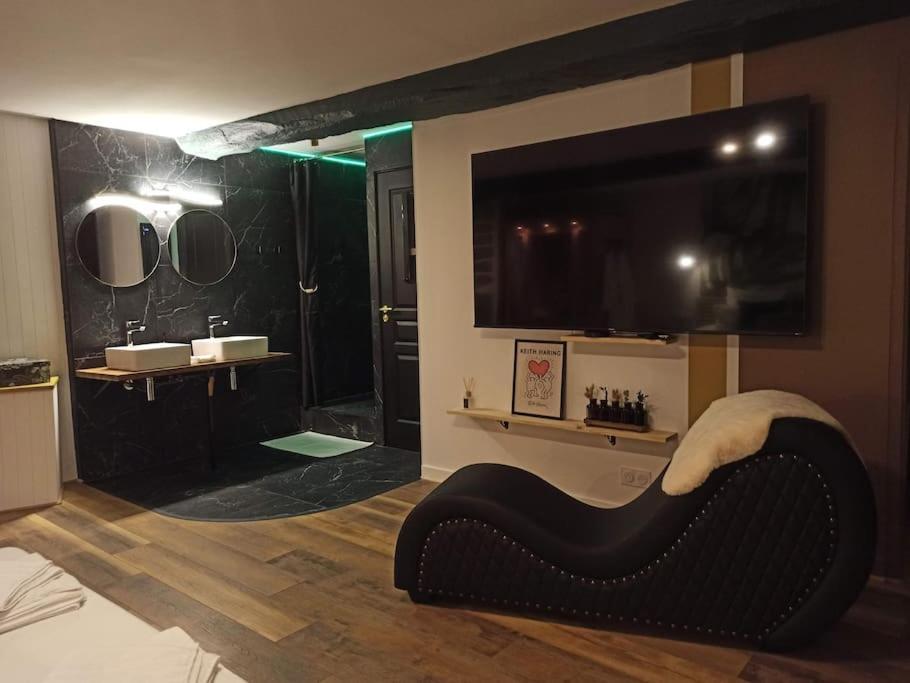 L'Etreinte, Gite De Charme Avec Jacuzzi Interieur Et Sauna Guéméné-sur-Scorff Exterior foto