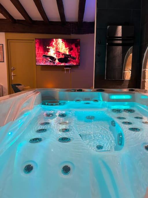 L'Etreinte, Gite De Charme Avec Jacuzzi Interieur Et Sauna Guéméné-sur-Scorff Exterior foto