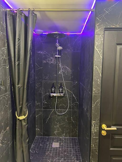 L'Etreinte, Gite De Charme Avec Jacuzzi Interieur Et Sauna Guéméné-sur-Scorff Exterior foto